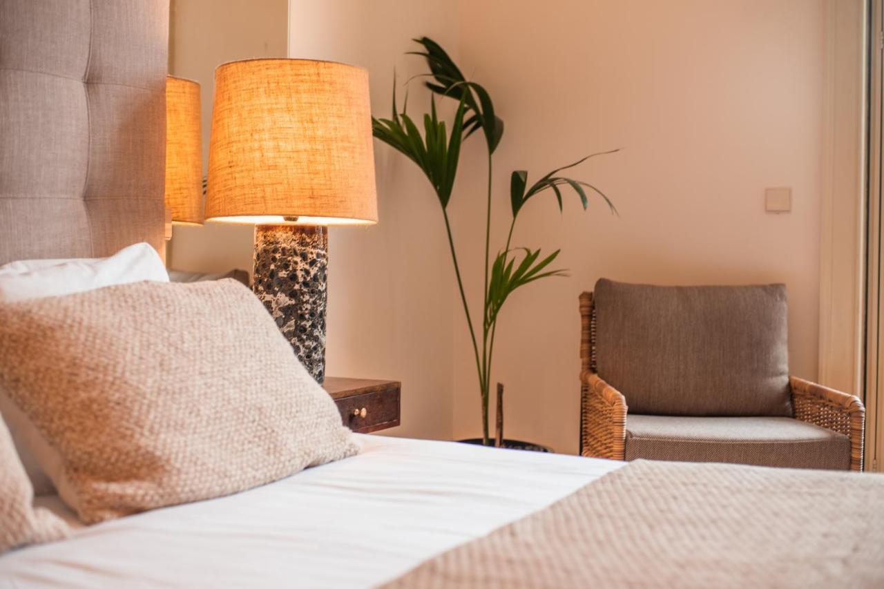 Paraiso Garden Suite--- Spacious & Downtown OOporto Esterno foto